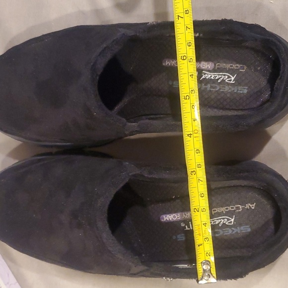 $3 w purchase/ Sketchers Relaxed Fit Clog 7 GUC - Picture 13 of 13